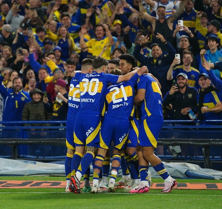 Boca goleó a Newell’s, alcanzó la cima de la Zona A y regresó a los puestos de Libertadores