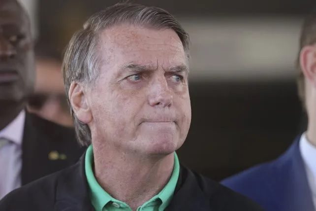 Bolsonaro comenzó a cumplir su condena a 27 años tras quedar firme la sentencia por intento de golpe