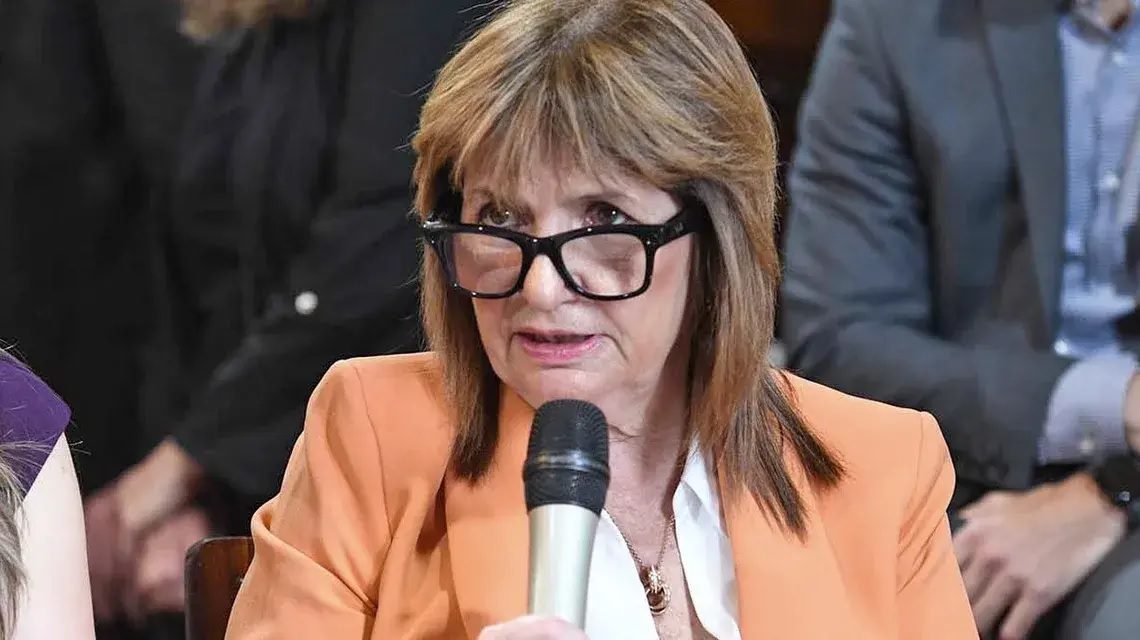 Bullrich asegura tener los votos para la reforma laboral y fija sesión clave en el Senado